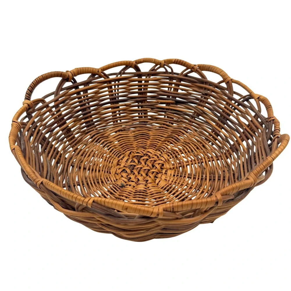 Vintage Scalloped Basket Woven Wicker Rustic Decor Cottagecore Boho Rustic